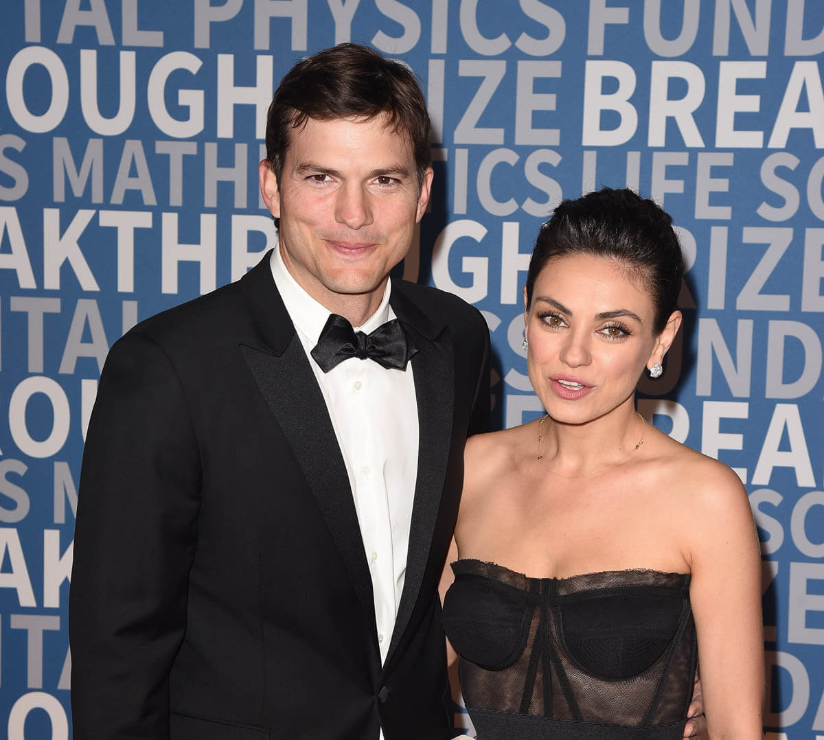 Ashton Kutcher and Mila Kunis were "meh" at the Breakthough Prize Awards