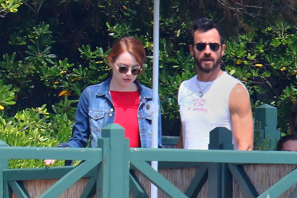 Emma Stone and Justin Theroux on holiday together in the south of France