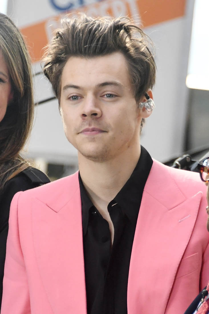 Harry Styles Flies In Sign Of The Times Video And Is Reportedly