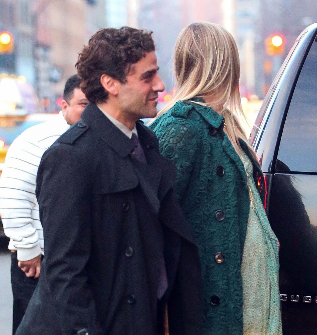 Oscar Isaac on the set of Life Itself with pregnant girlfriend Elvira Lind and co-star ...