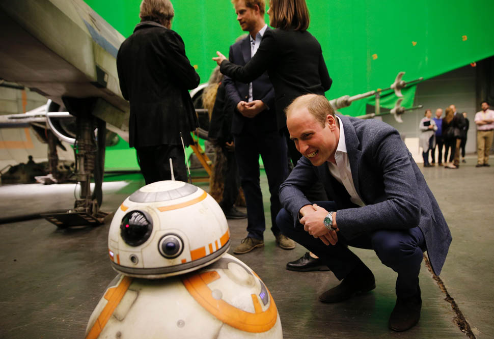Prince Harry and Prince William tour of the Star Wars sets at Pinewood ...