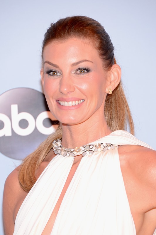 Tim Mcgraw And Faith Hill Are Ok And Her Braces Are Offlainey Gossip 