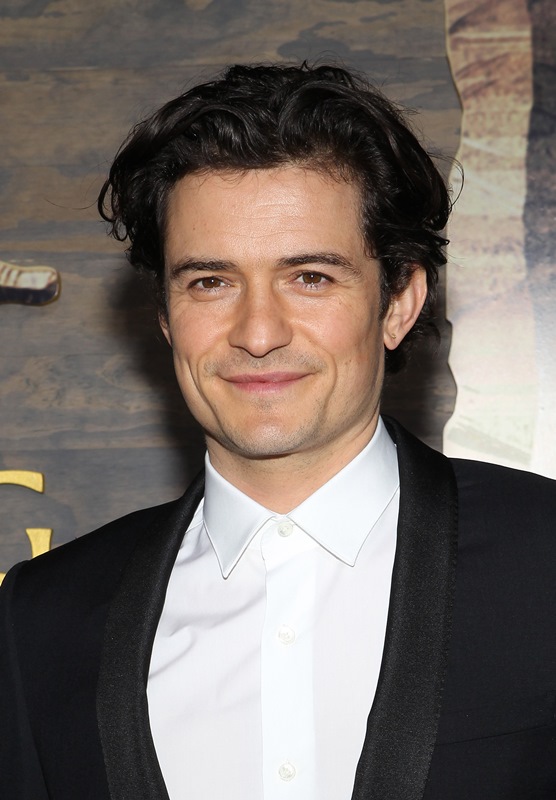 Orlando Blooms Great Suit And HairLainey Gossip Life