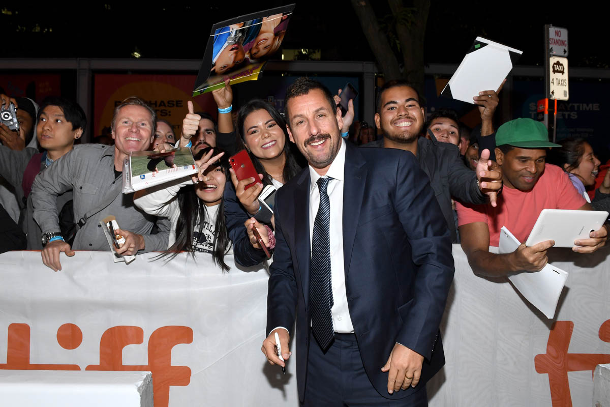 Adam Sandler and Antonio Banderas could be up for Oscar nominations for Uncut Gems and ...1200 x 800
