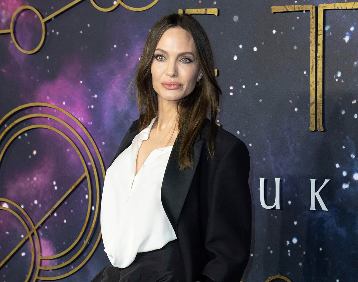 Angelina Jolie is in Cambodia for the UNESCO-Guerlain Women for Bees ...