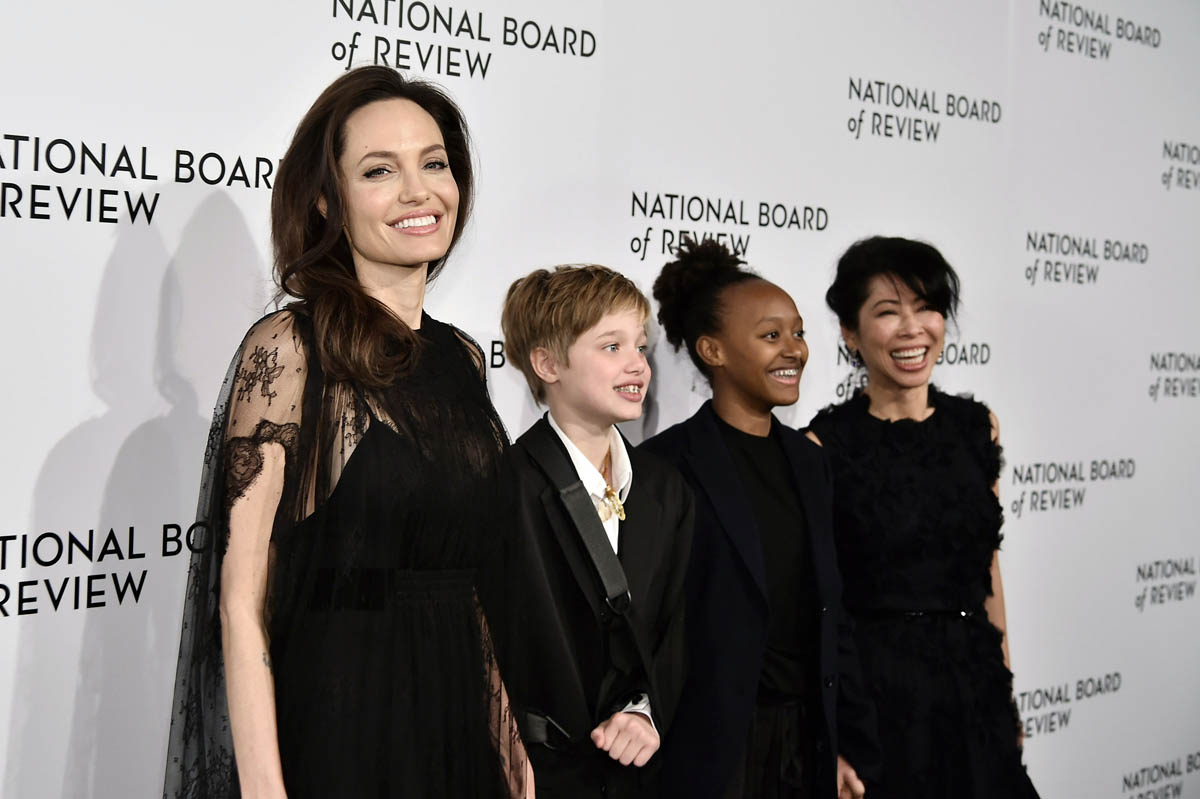 Angelina Jolie at the 2018 National Board Of Review Awards Gala with daughters Zahara ...1200 x 799