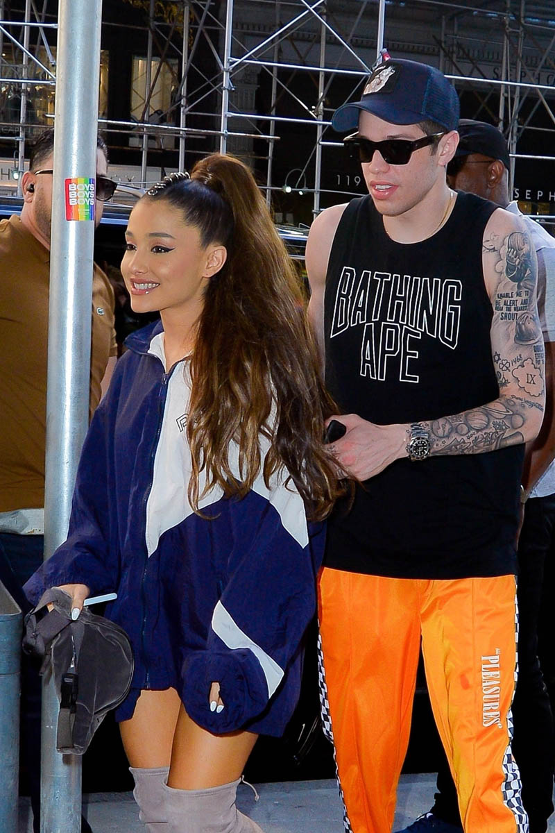 Ariana Grande shows her work in response to Pete Davidson's joke about ...