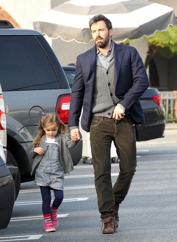 Ben Affleck with Jennifer Garner and Seraphina before the BAFTAs|Lainey ...