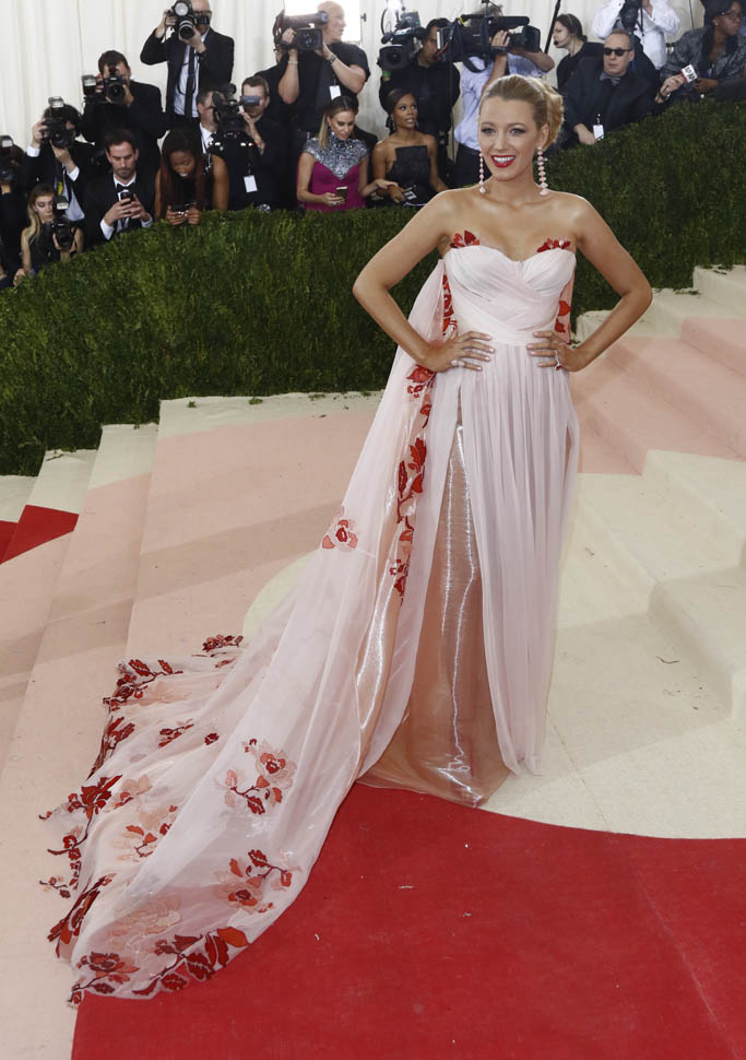Blake Lively is worst dressed at the 2016 MET Gala|Lainey Gossip ...