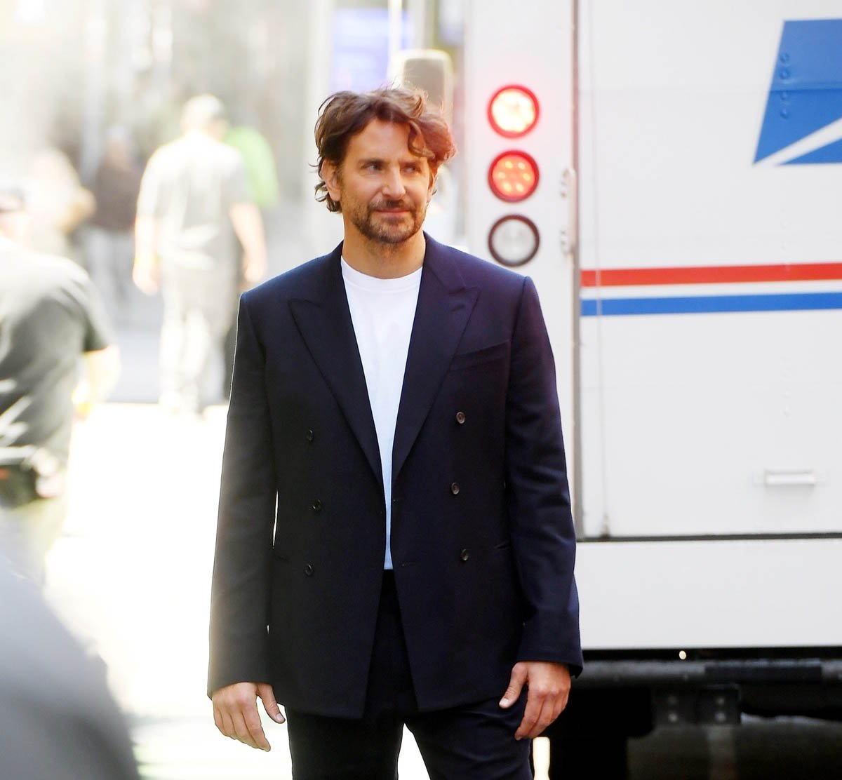 Bradley Cooper Looks Sharp in Black Tux & Aviators at Met Gala 2023: Photo  4927938, 2023 Met Gala, Bradley Cooper, Met Gala Photos