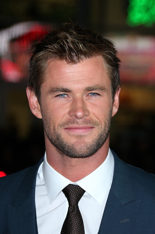 Chris Hemsworth at Blackhat premiere and Huntsman salary equity for