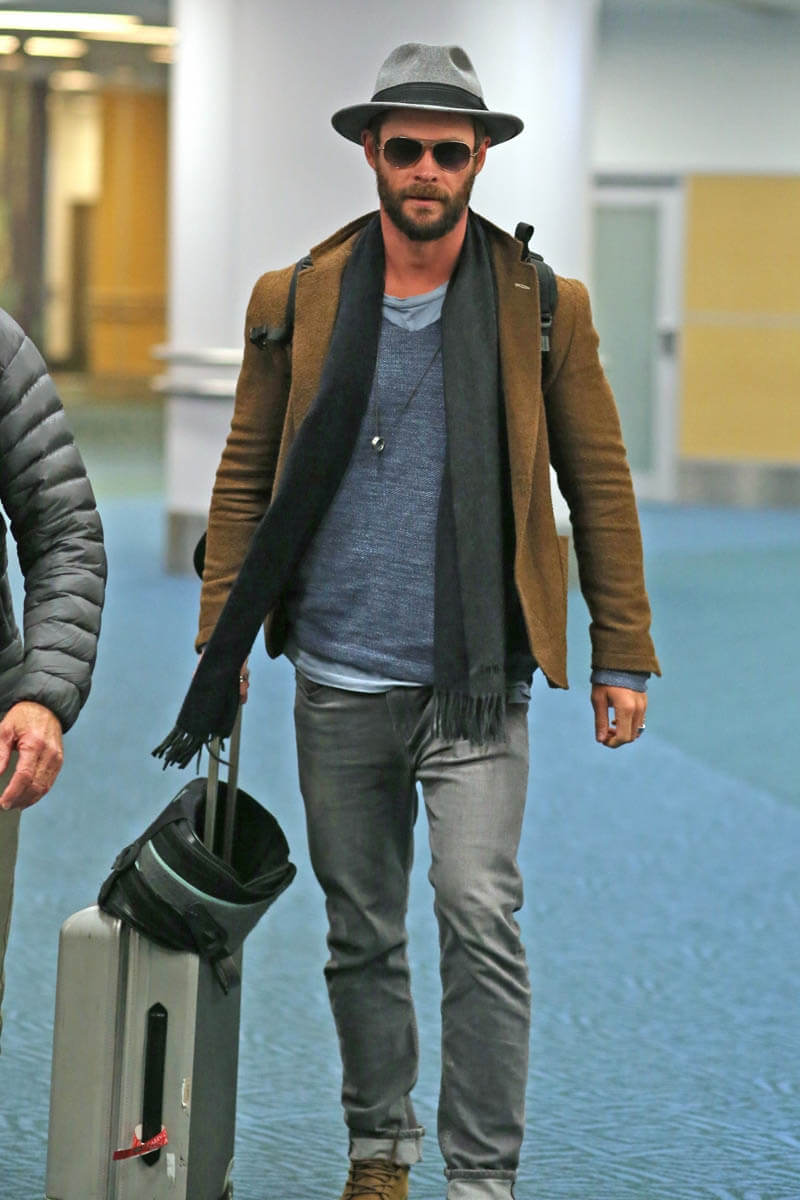 Chris Hemsworth arrives in Vancouver to work on Bad Times at the El Royal
