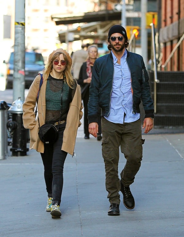 Bradley Cooper And Suki Waterhouse Together In New York As His Ice