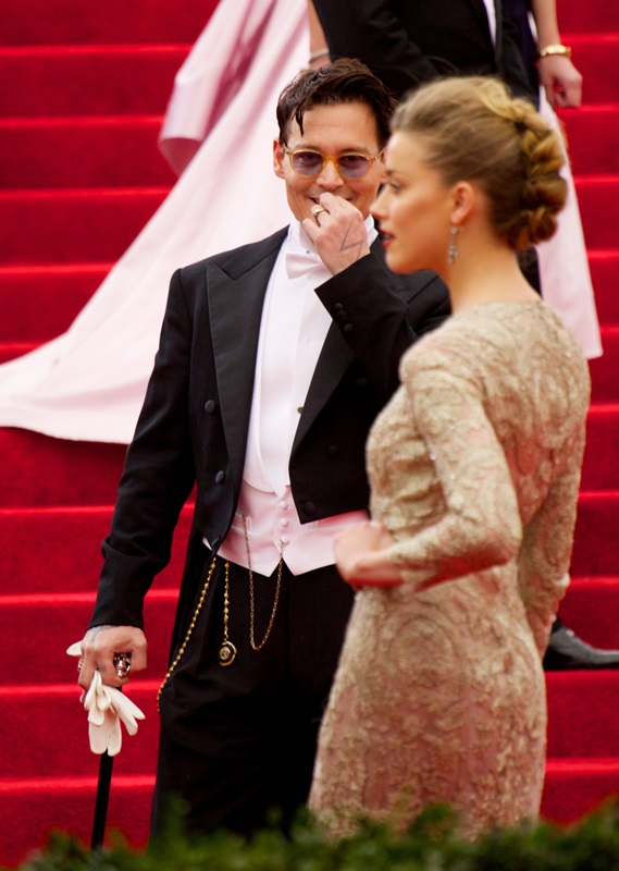 Johnny Depp and Amber Heard at the MET Gala 2014Lainey 