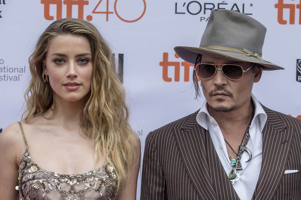 Johnny Depp dan Amber Heard bertemu saat menjadi lawan main dalam film The Rum Diaries