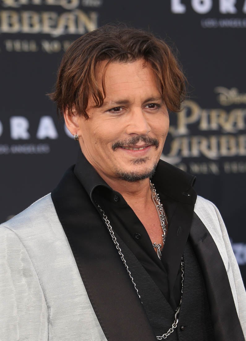 Johnny Depp hustles for Pirates 5 on Ellen and Jimmy ...
