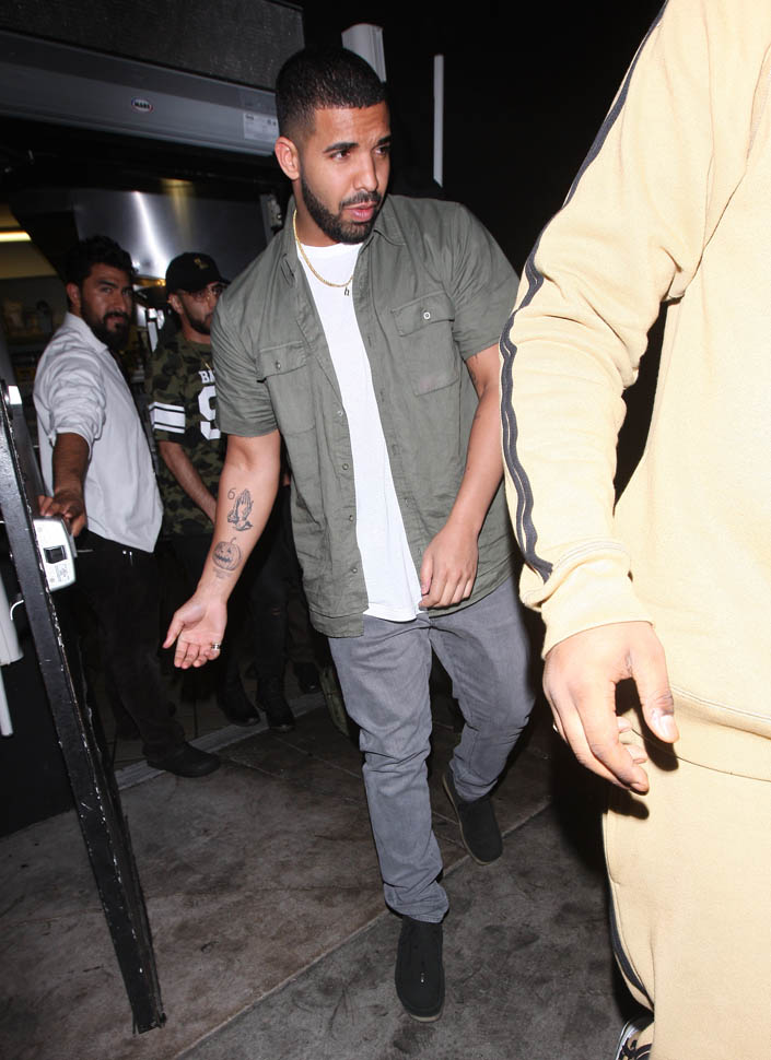 Drake and Hailey Baldwin have dinner together in LA after getting close ...