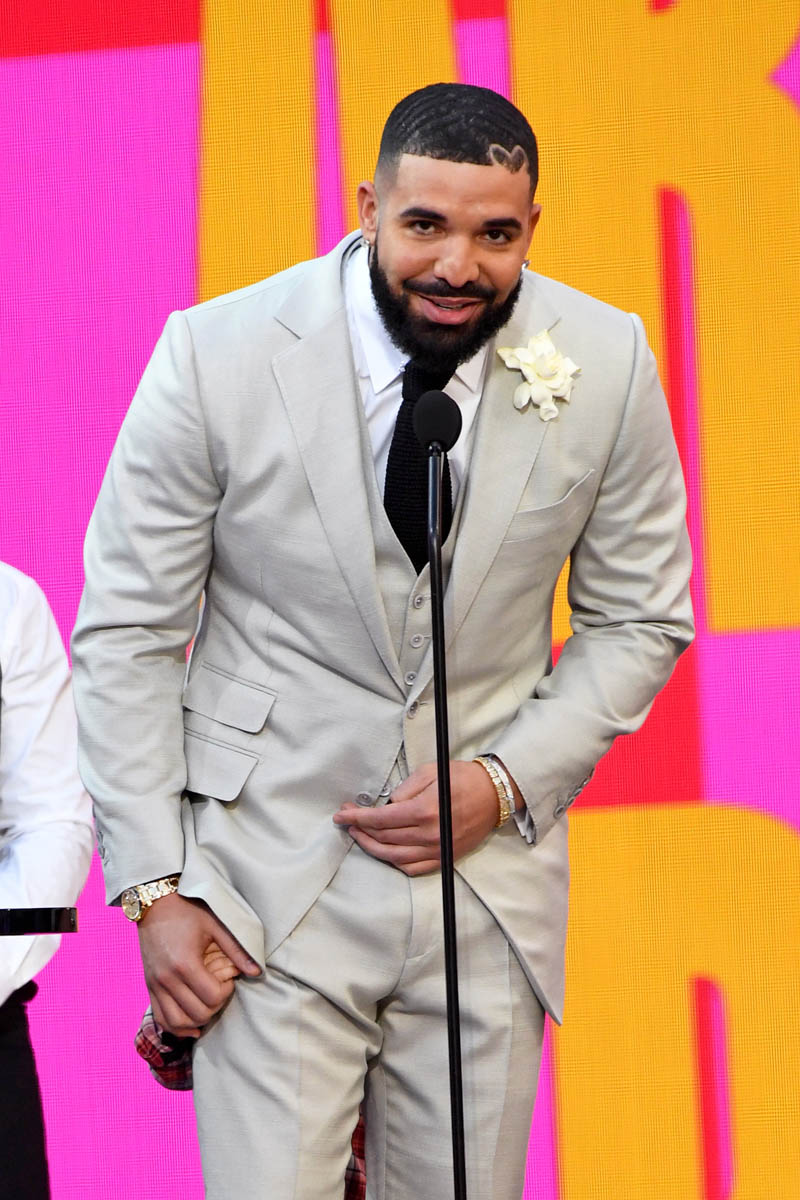 Drake to be named 'artist of the decade' at Billboard Awards