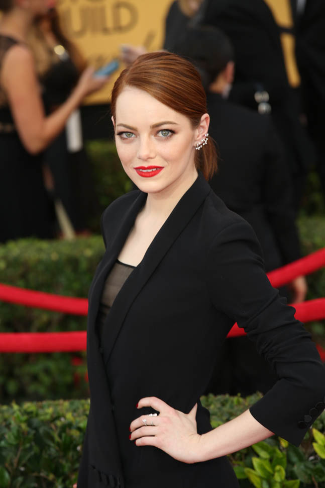 Emma Stone at the 2015 Screen Actors Guild Awards|Lainey Gossip ...