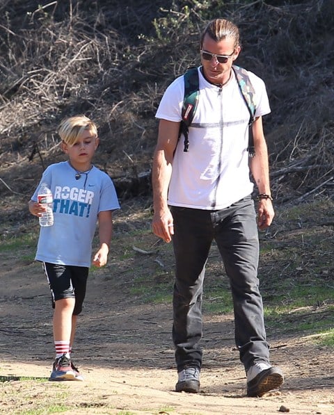 Gavin Rossdale’s hand on the nanny’s back/butt while hiking