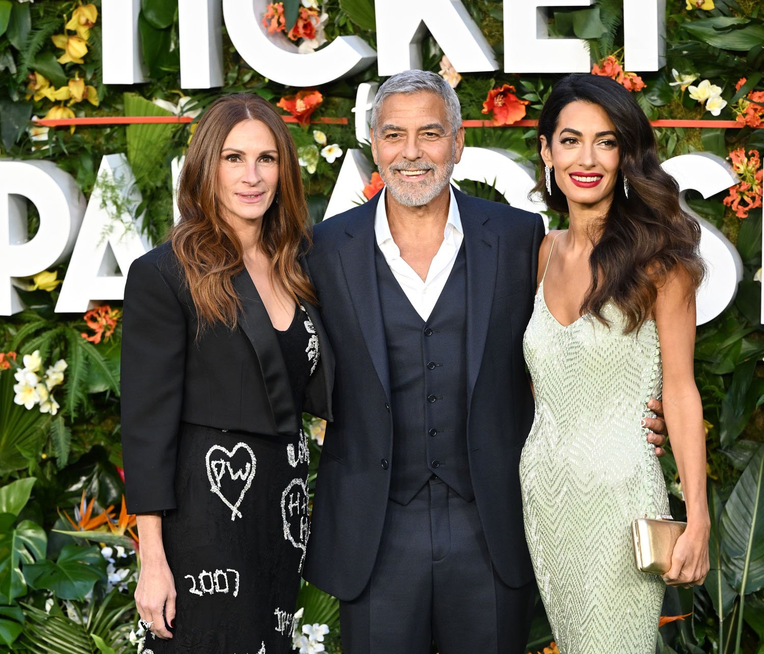 George Clooney and Julia Roberts on 'Ticket to Paradise' - The New