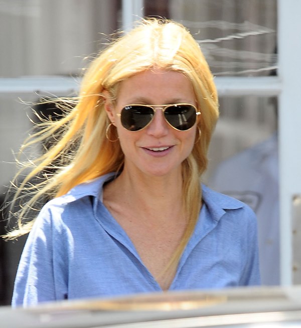 Gwyneth Paltrow’s first single mother’s day|Lainey Gossip Entertainment ...