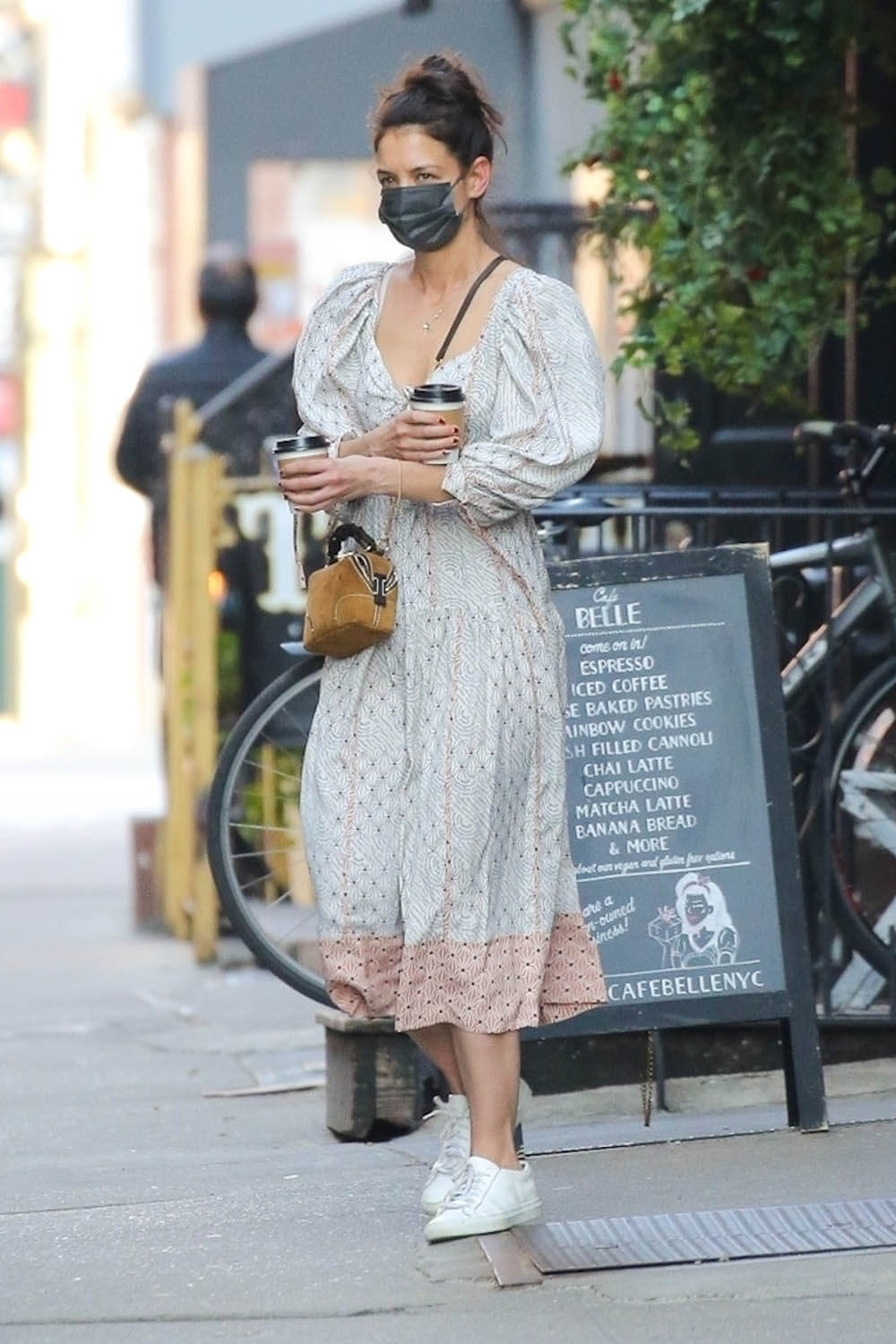 Katie Holmes is ready for Spring in NYC