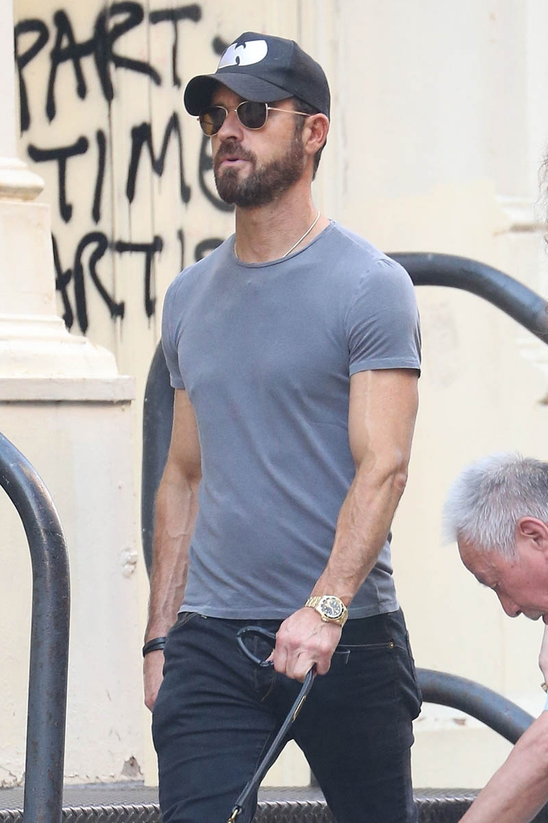 Justin Theroux gossip, latest news, photos, and video.