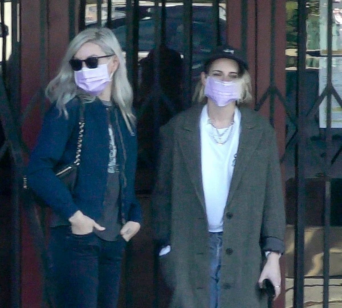 Fresh Off Success Of Happiest Season Kristen Stewart Is Seen Out With Girlfriend Dylan Meyer In Matching Masks In La