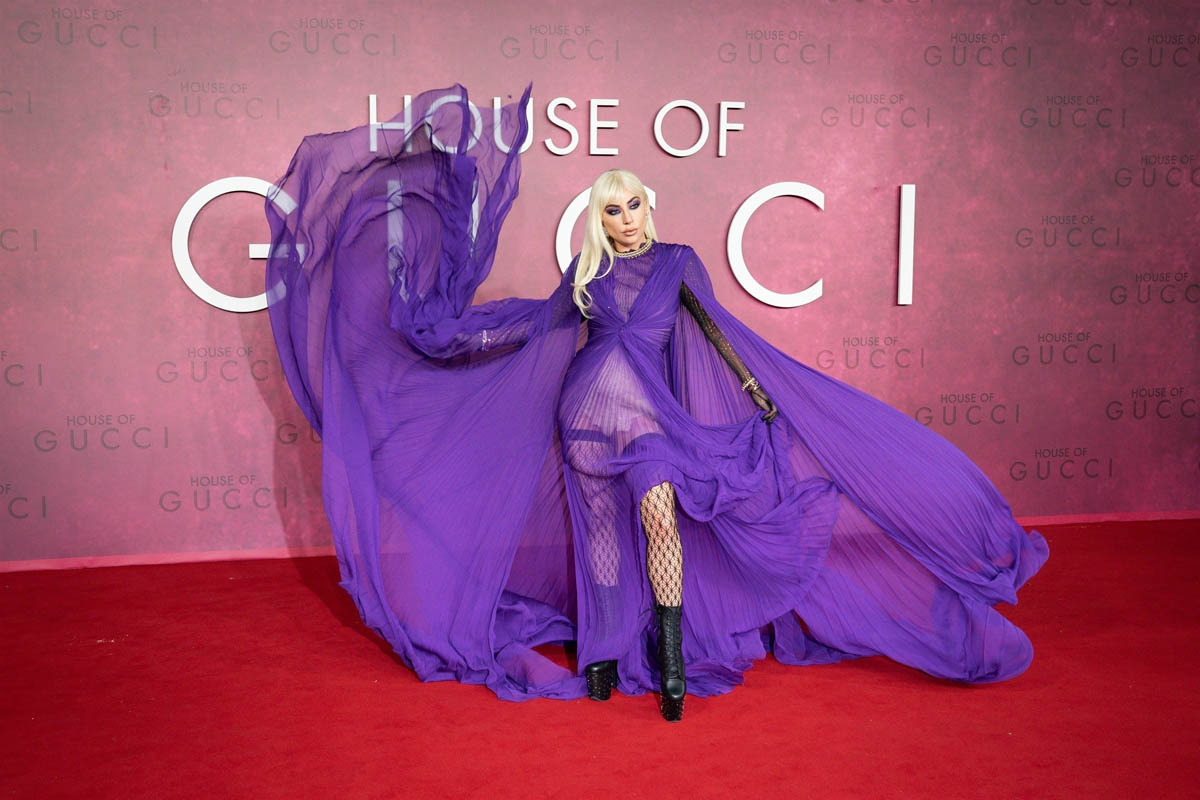 Lady Gaga delivers full theatrical, campy experience in Gucci at the ...