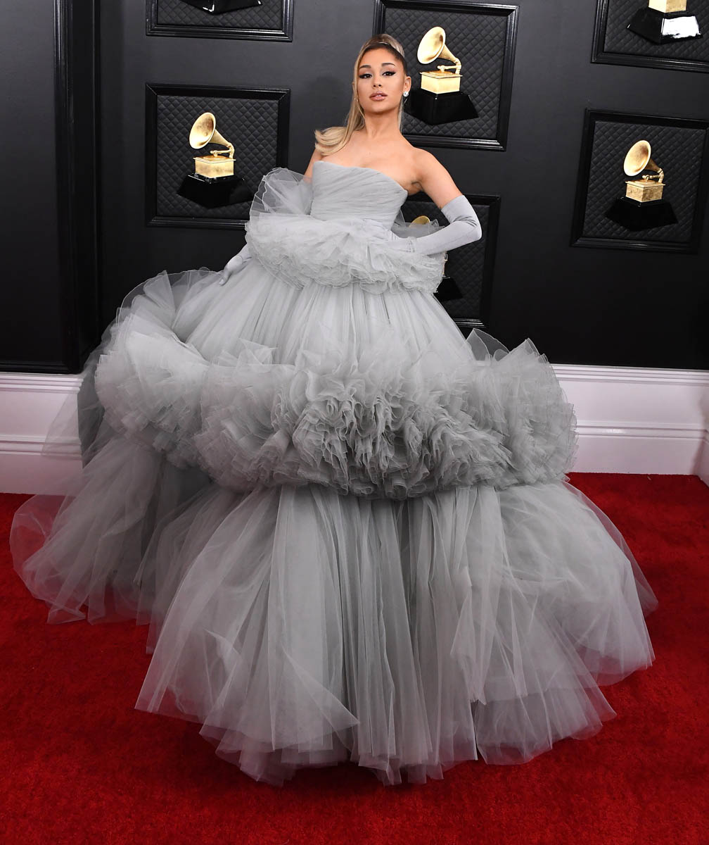 Lizzo and Ariana Grande stood out at the Grammys in over ...