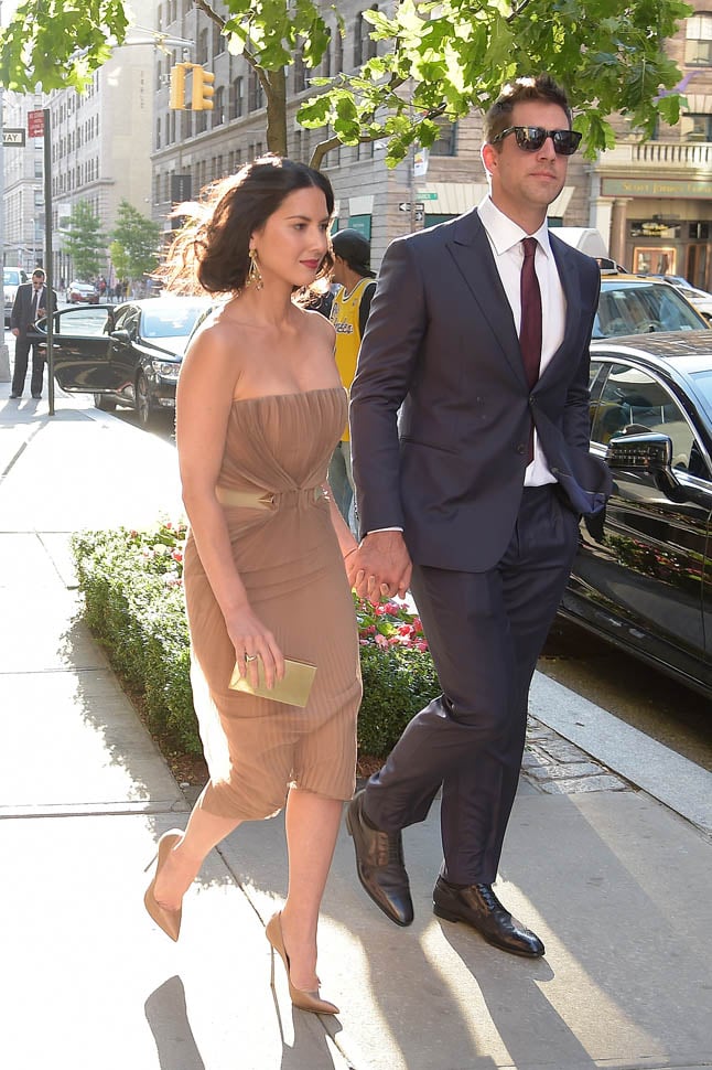 Olivia Munn And Aaron Rodgers At Deliver Us From Evil Premiere Lainey Gossip Entertainment Update
