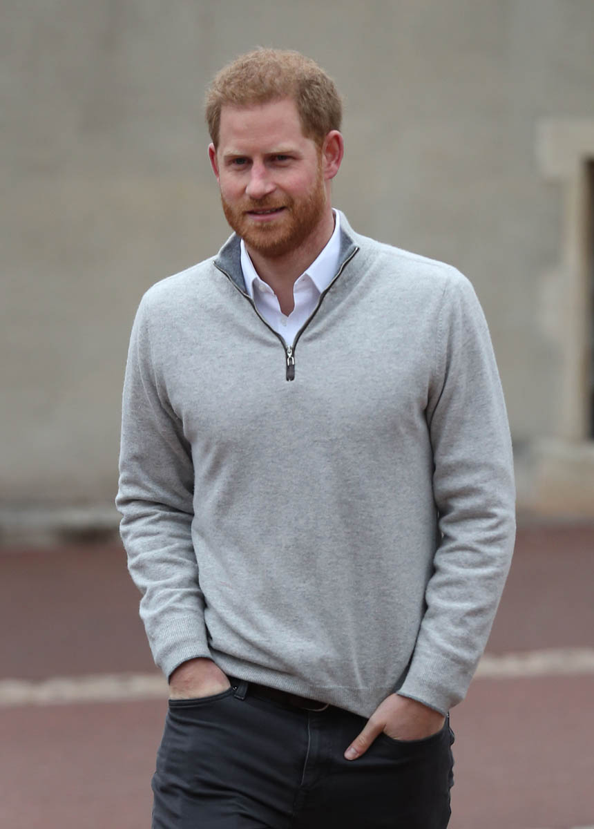 Prince Harry looks exhilarated as he announces birth of ...