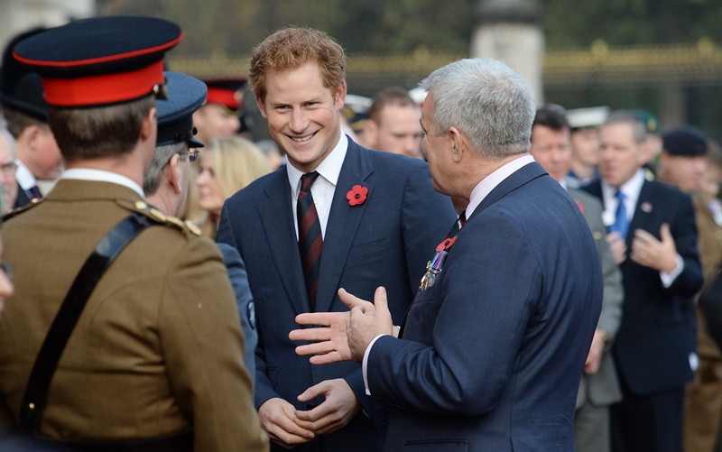 Prince Harry rides the poppy bus October 2014|Lainey Gossip ...