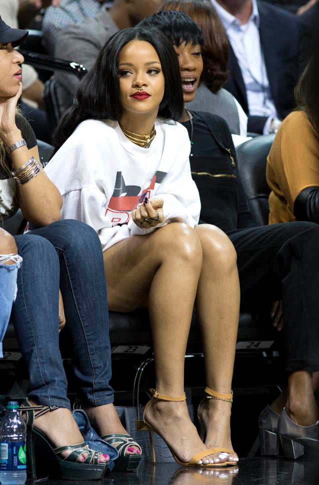 Rihanna and Chris Brown at Summer Classic Charity Basketball game ...