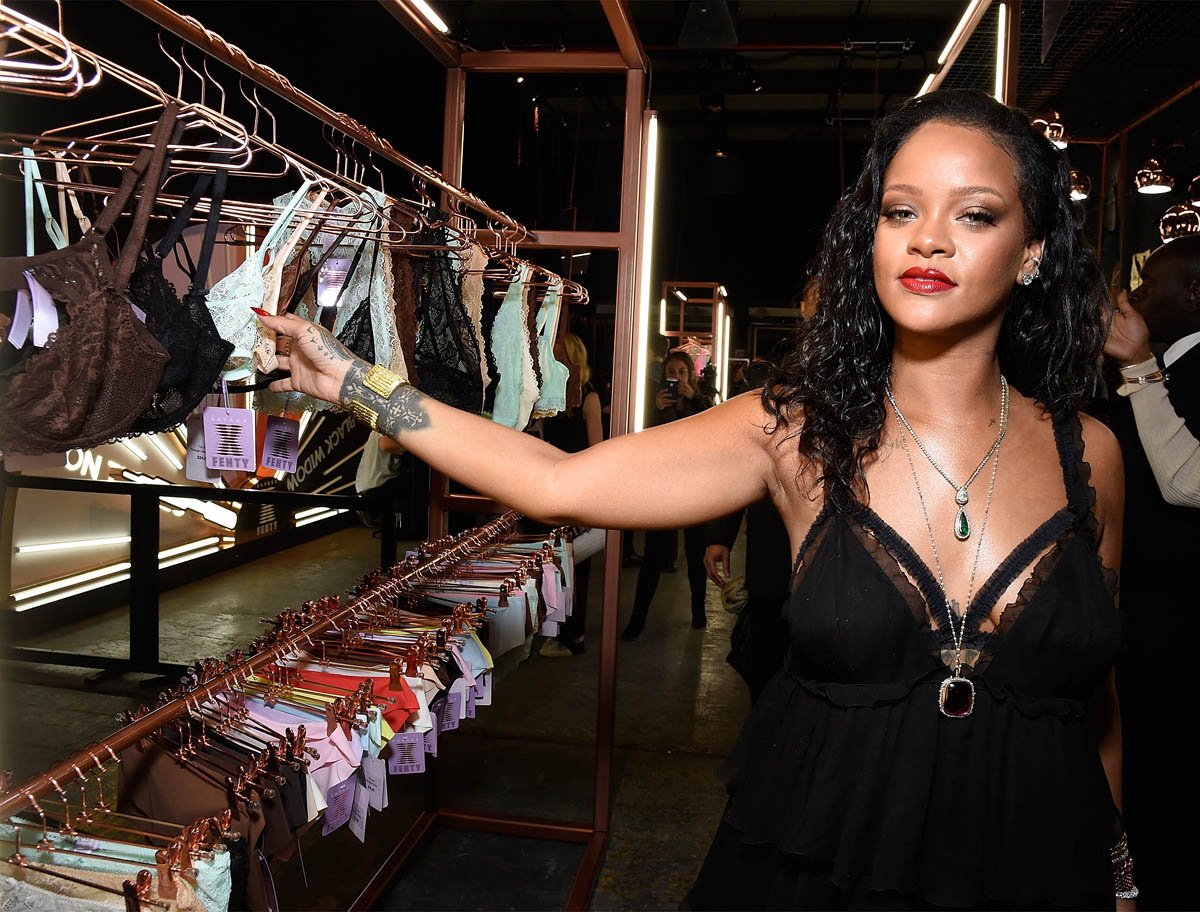 Rihanna produces another smash hit with debut of lingerie line Savage X Fenty and ...1200 x 912