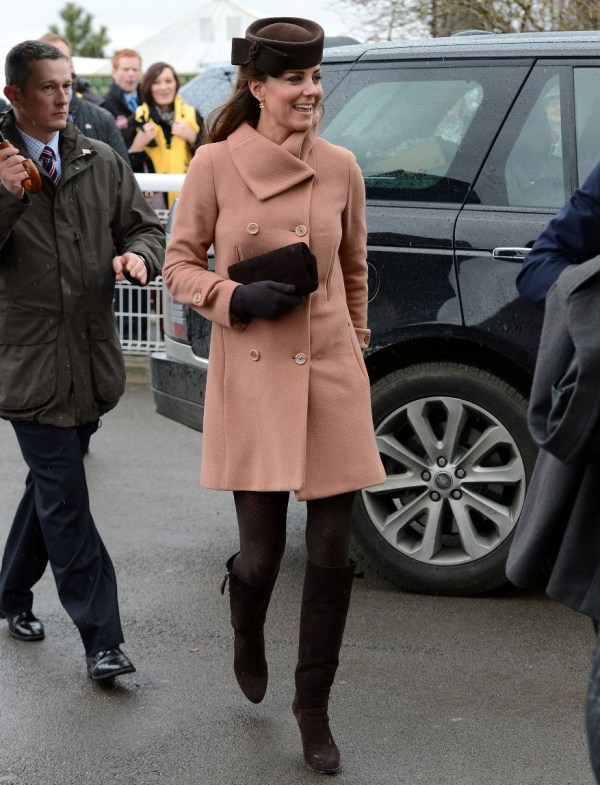 Prince William and Catherine in great spirits at Cheltenham Festival ...