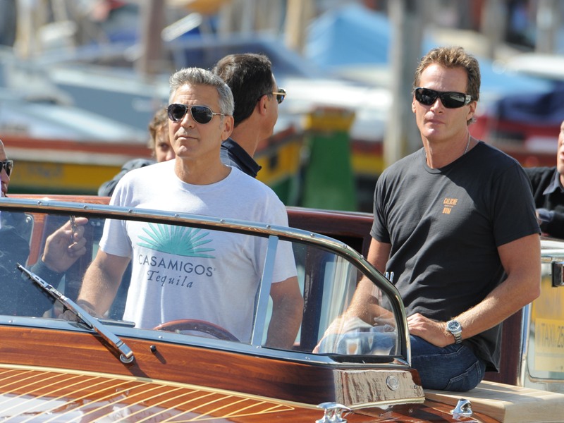 George Clooney and Sandra Bullock arrive in Venice for the Film ...