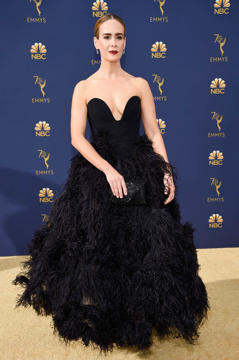 Sarah Paulson also in feathers at 2018 Emmy Awards