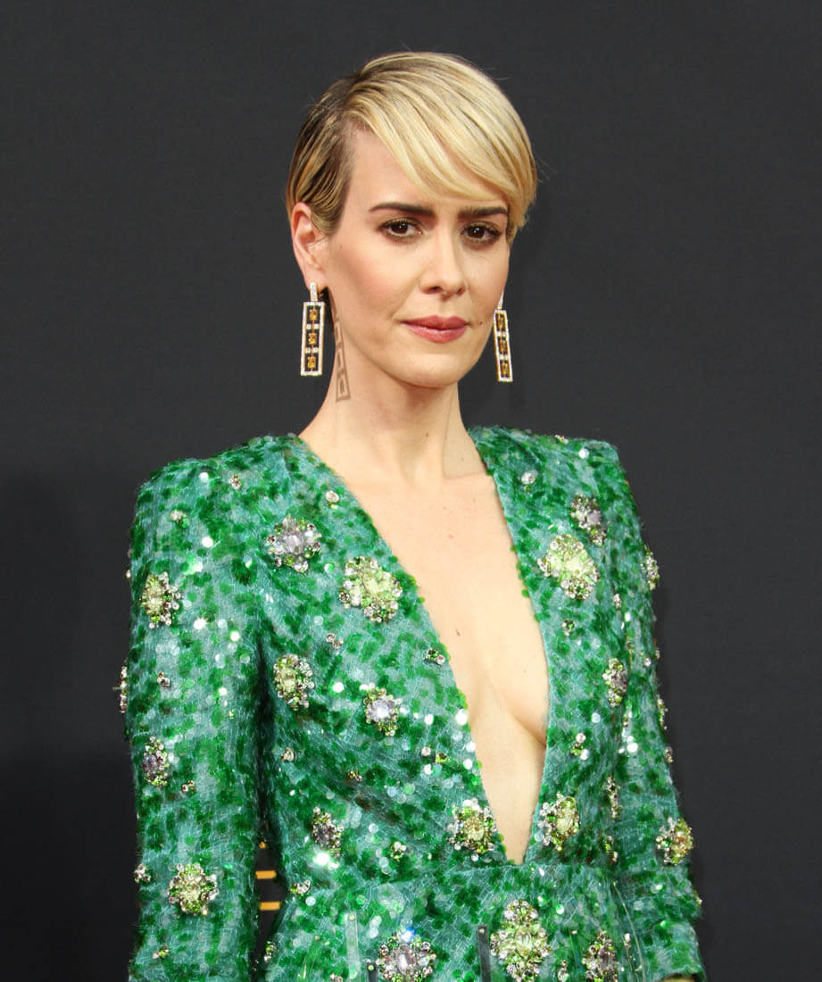 Sarah Paulson is Duana's Best Dressed at 2016 Emmy Awards
