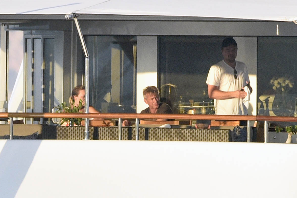 Leonardo DiCaprio and Sean Penn on a yacht in Sardinia with their much younger girlfriends