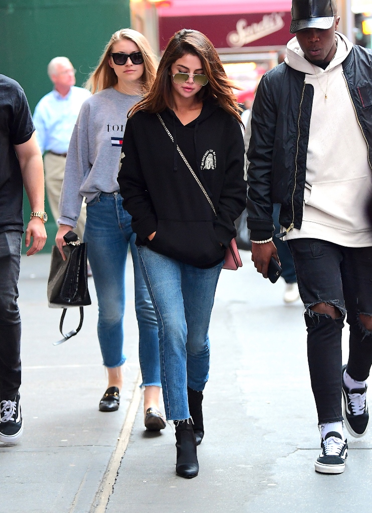 Selena Gomez goes to Hillsong Church in New York with Kendall Jenner ...
