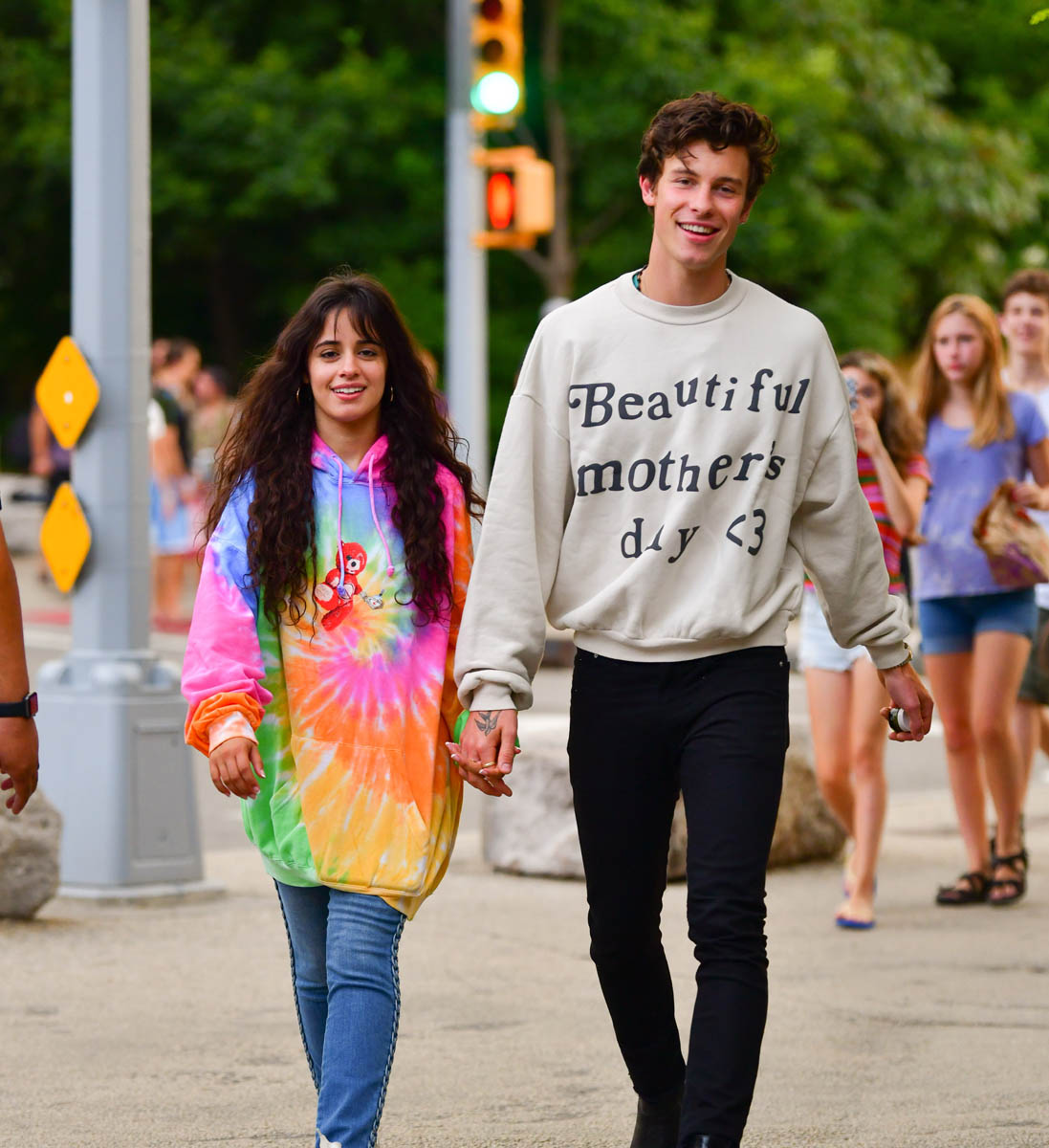 Camila Cabello and Shawn Mendes release behind the scenes video for “Señorita ...1097 x 1200