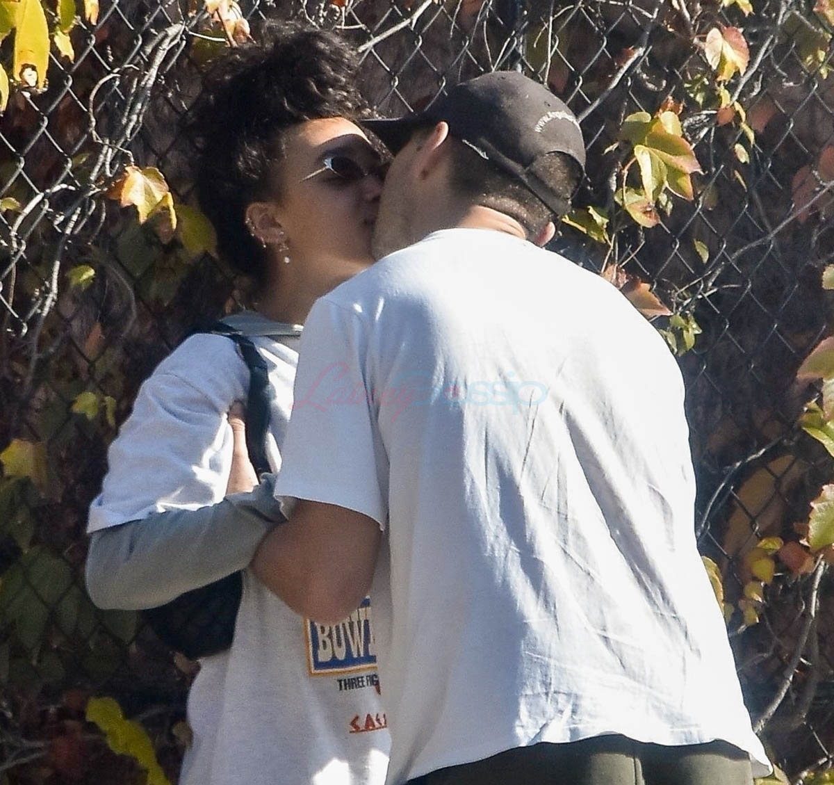 Shia Labeouf And Fka Twigs Kissing In Public In Matching Outfits