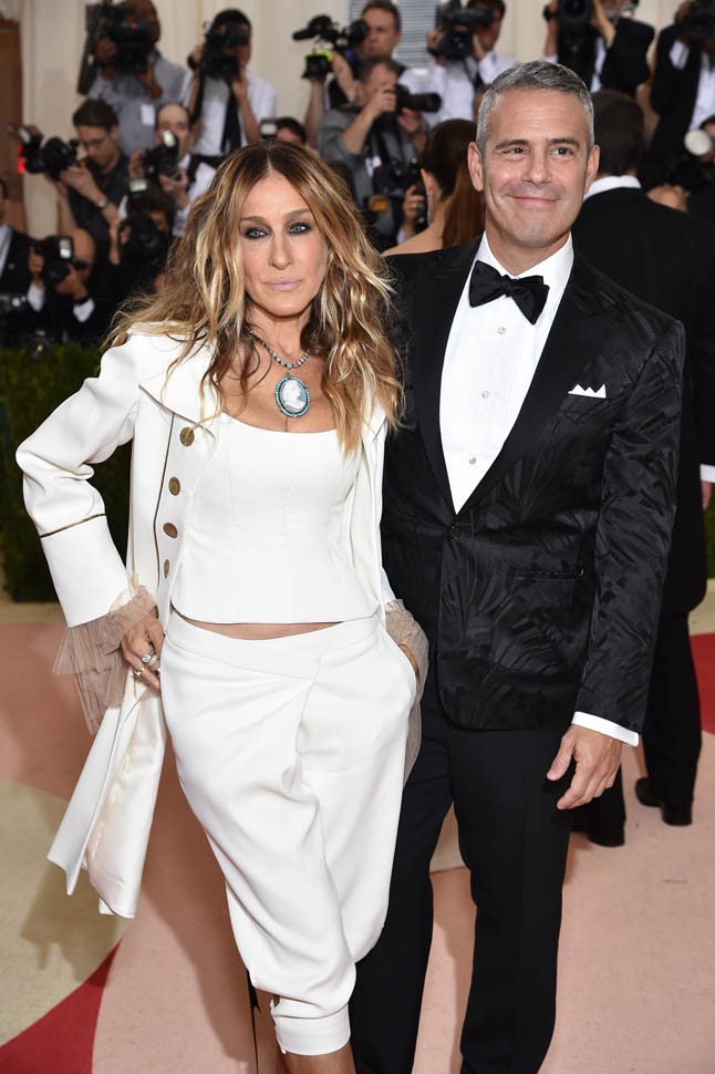 Sarah Jessica Parker Is Best Dressed At The 2016 Met Gala Lainey Gossip Entertainment Update