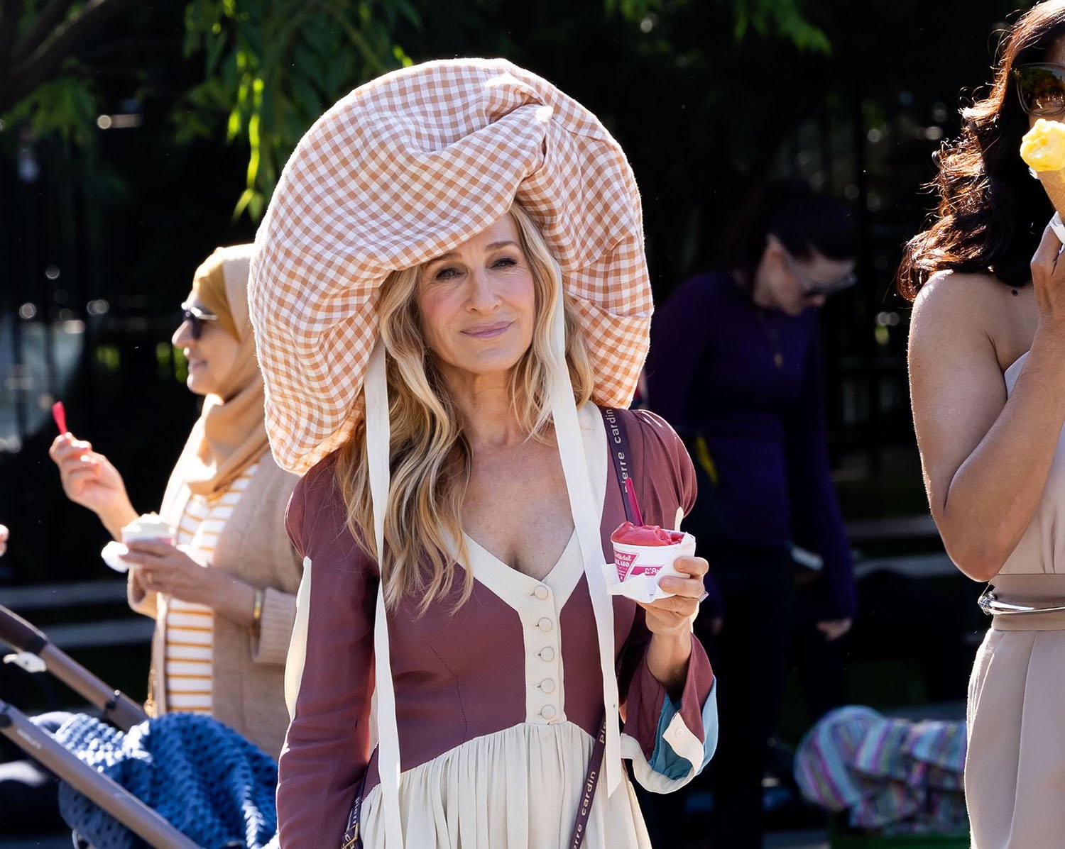 Celebrity Social Media Round-Up for May 21, 2024 including Sarah Jessica  Parker in a bonnet on set of And Just Like That