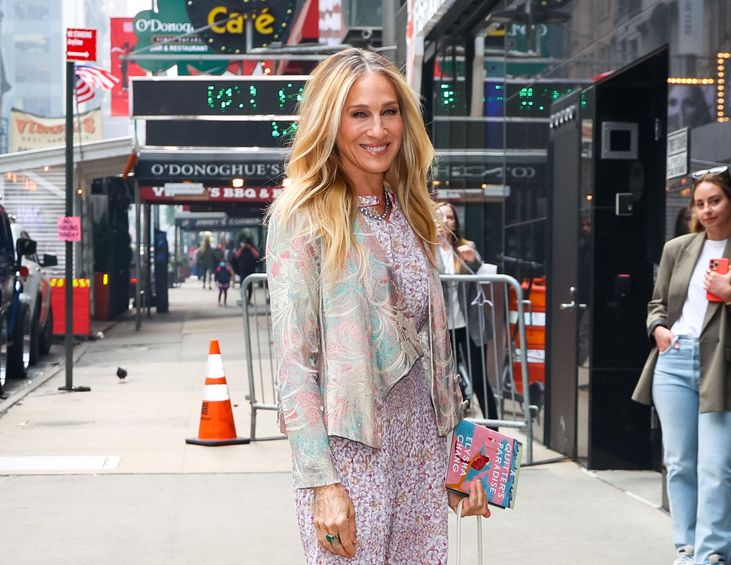 Sarah Jessica Parker Promotes New Imprint Sjp Lit And Celebrates 25th Anniversary Of Sex And 