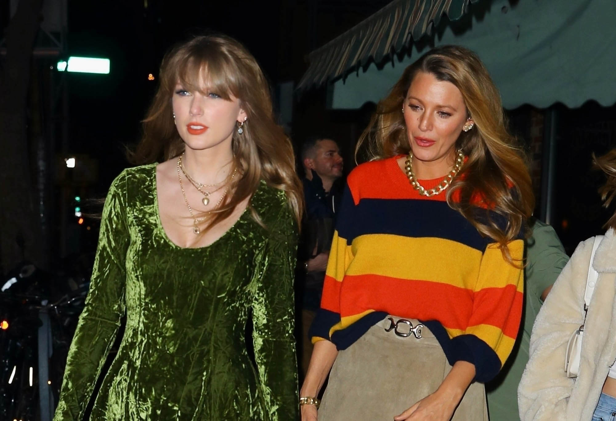 Taylor Swift Is Wearing 'Reputation' Green: Shop Green Clothes Under $55