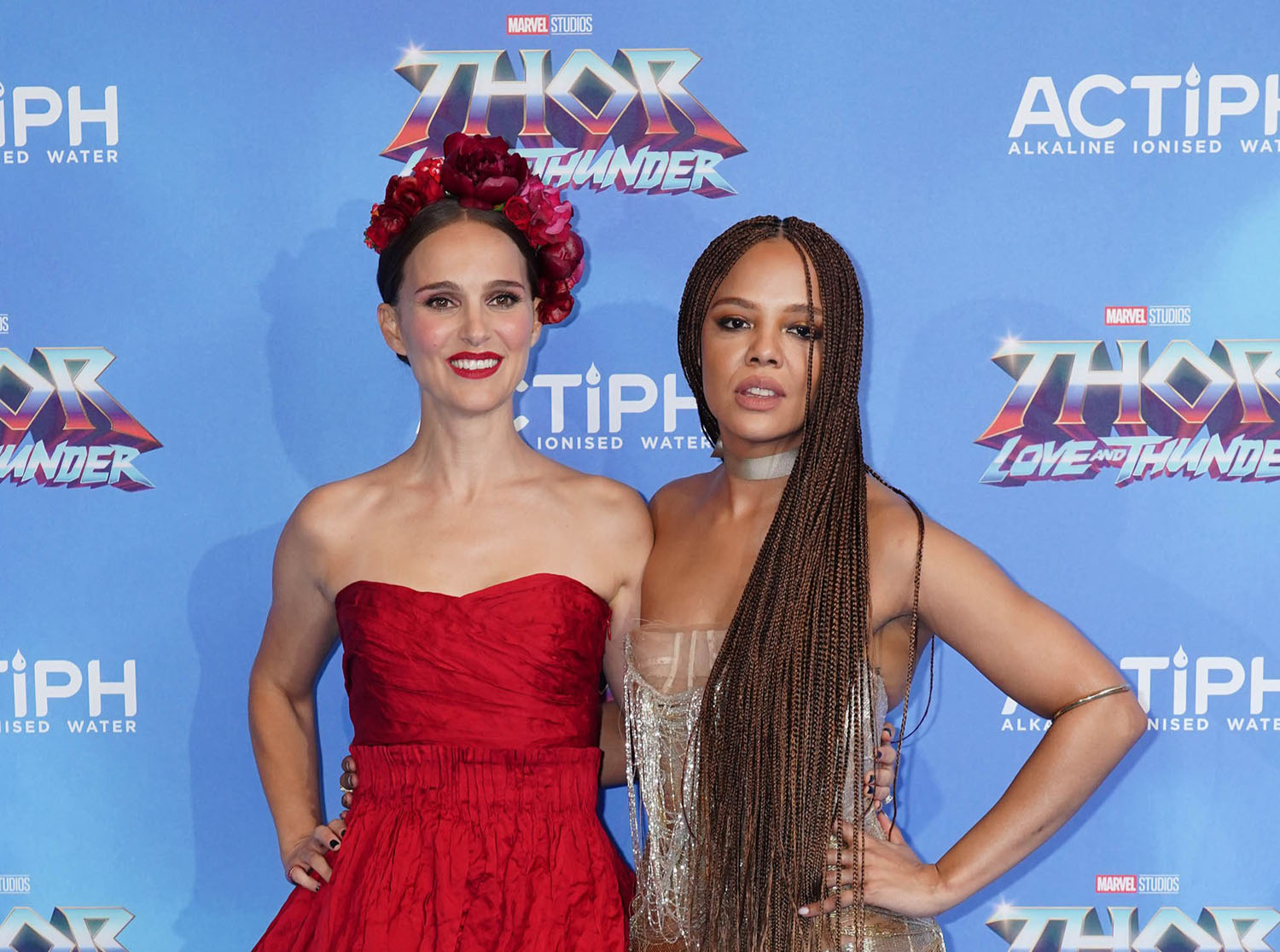 Tessa Thompson and Natalie Portman were the highlights on last night's