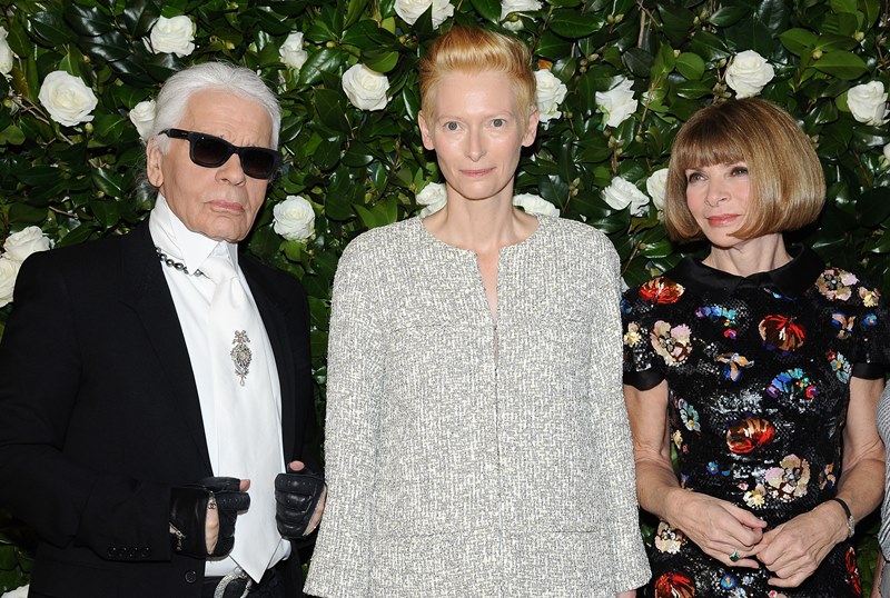 Tilda Swinton honoured at MOMA and Jessica Biel is there|Lainey Gossip ...